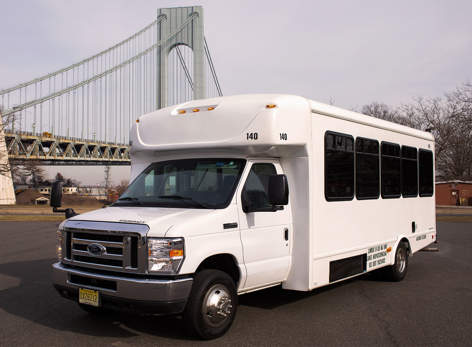 luxury mini bus